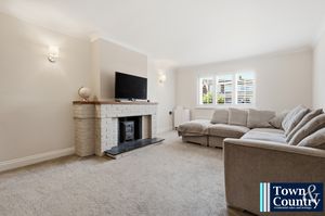 CHASE ROAD WEST- click for photo gallery